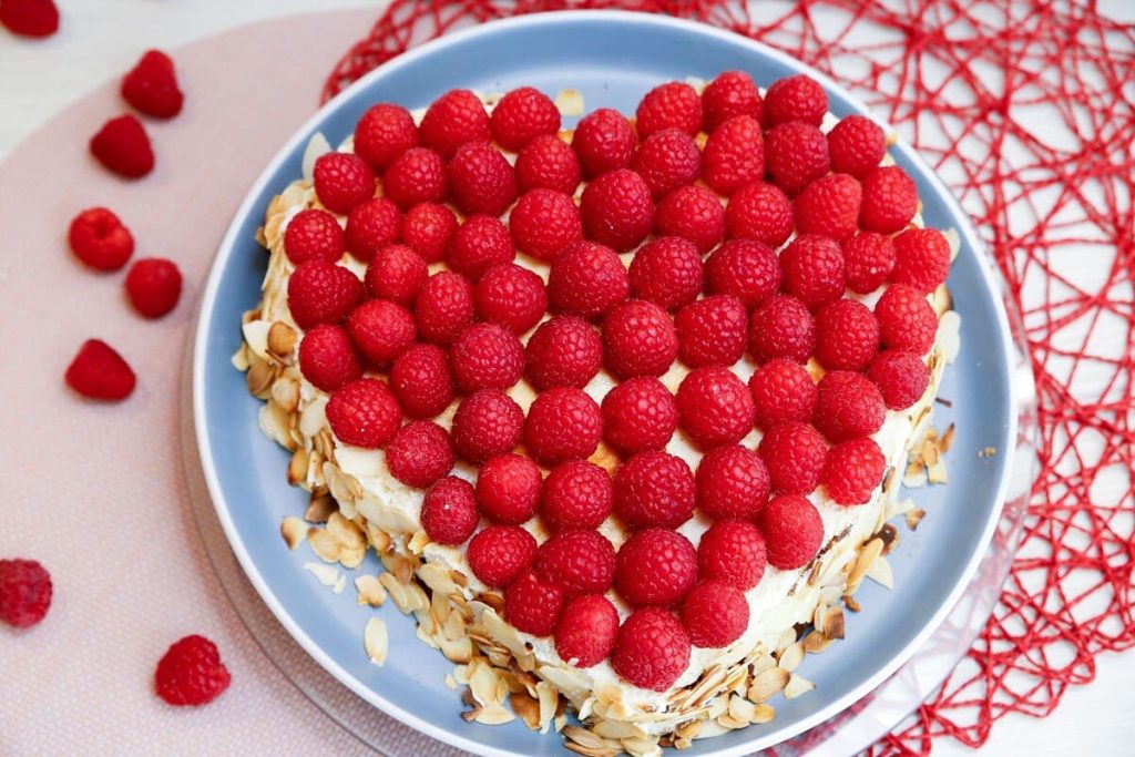 Zarter Käsekuchen mit Kirschen zum Kaffee: Kirschenliebe im Kuchenteig