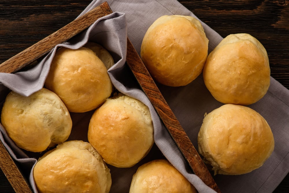 Kartoffelbrötchen aus Kartoffelpüree und Hefeteig