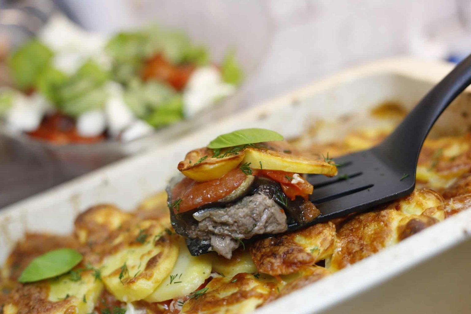 Kartoffelgratin mit Hackfleisch, Auberginen und Tomaten