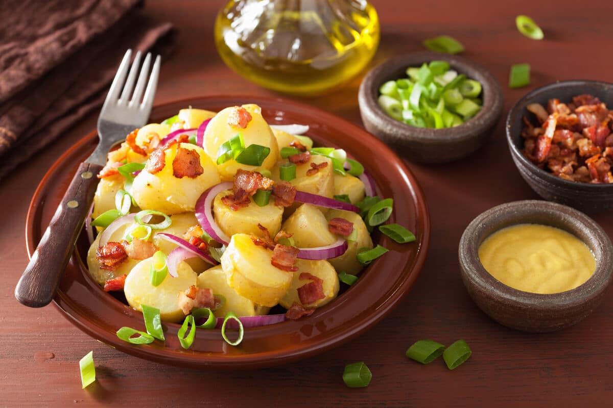 Kartoffelsalat mit Speck