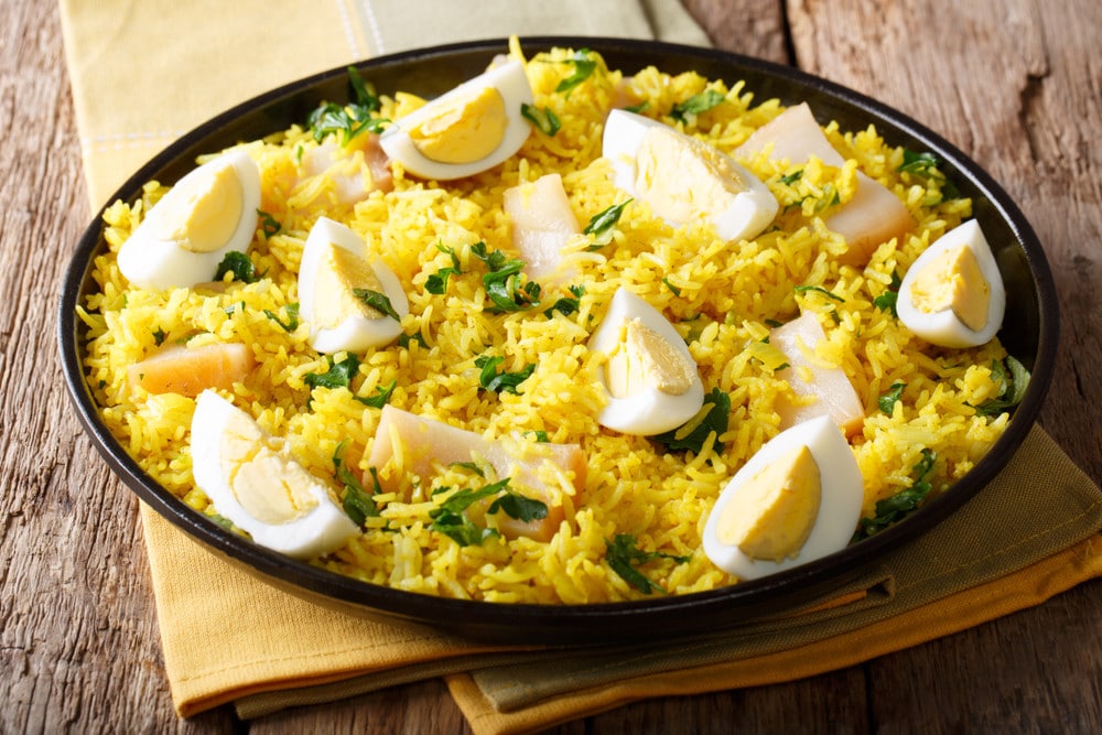 Kedgeree Reispfanne mit Fisch und Eiern