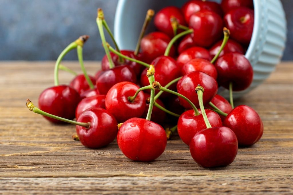 Kirsche – die süße Sommerfrucht mit vielen Vorteilen|Welche positiven Eigenschaften hat die Kirsche|Kirschen können dir helfen