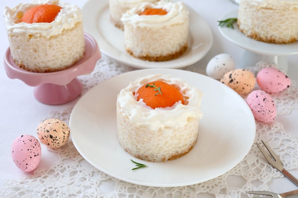 Kleine Milchreis Kuchen mit Aprikosen zu Ostern