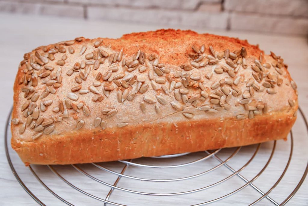 Knuspriges Brot mit Chia