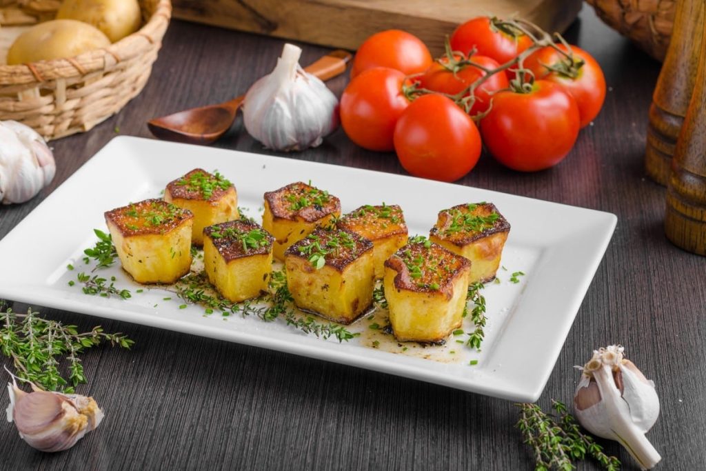 Köstliche Fondant Kartoffeln mit Knoblauch aus dem Backofen