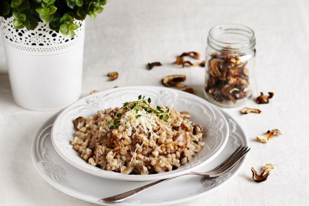Köstliches Perlgraupen Risotto mit Pilzen