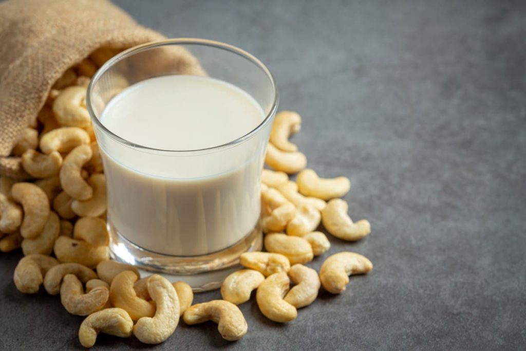 Leckere Cashewmilch einfach selber machen