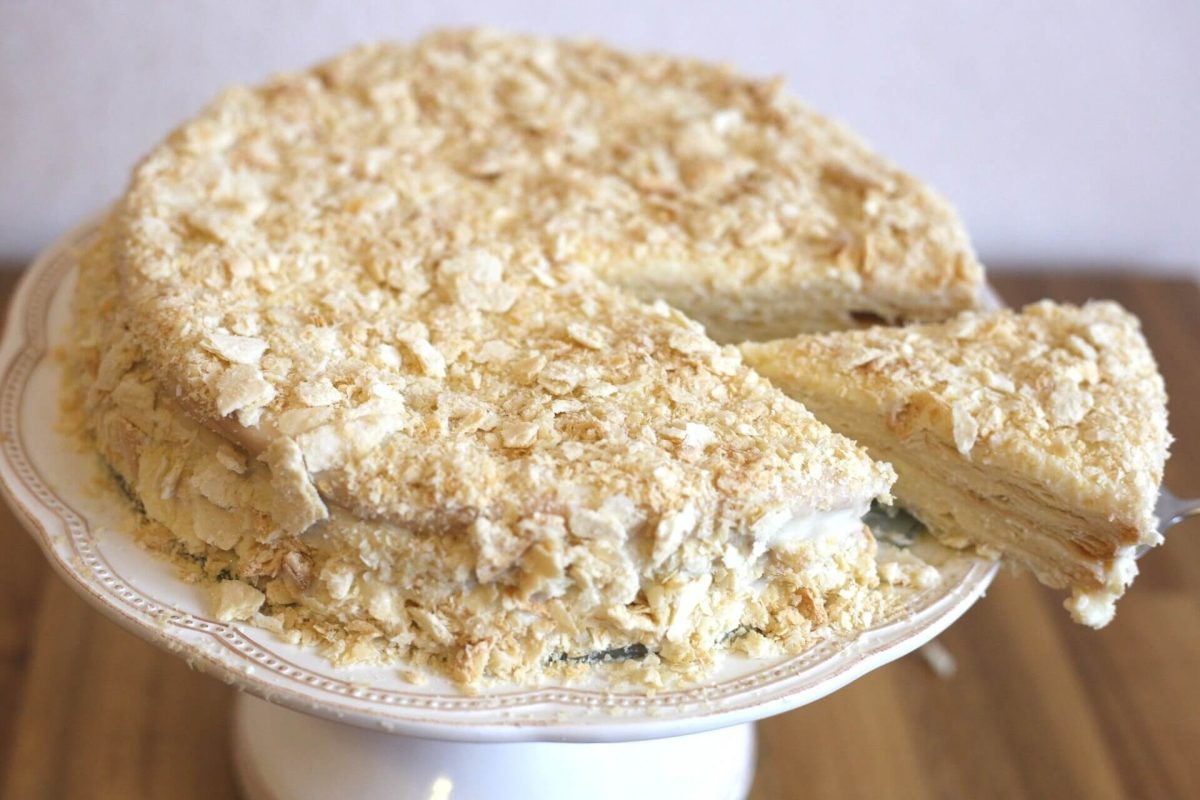Leckere Biskuittorte mit Buttercreme aus Milchmädchen