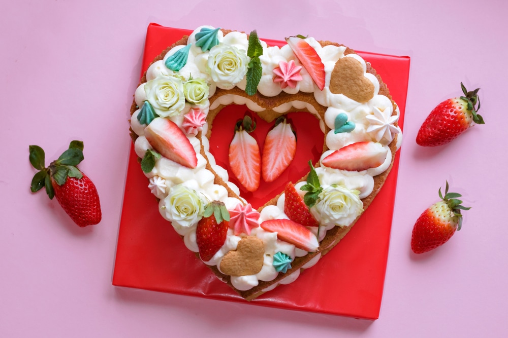 Letter Cake in Herzform zum Muttertag