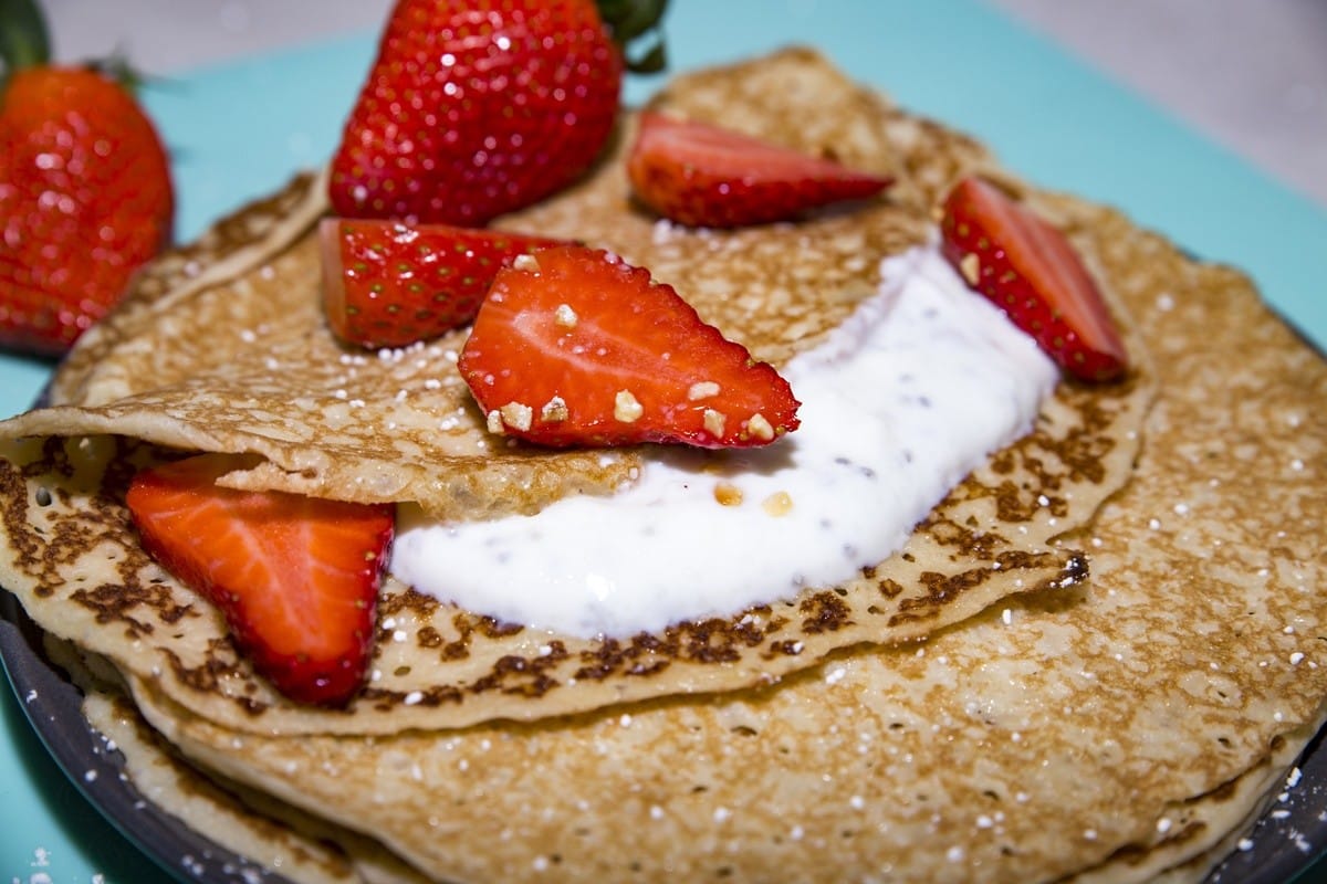 Lockere Pfannkuchen aus Hefeteig mit Buchweizenmehl