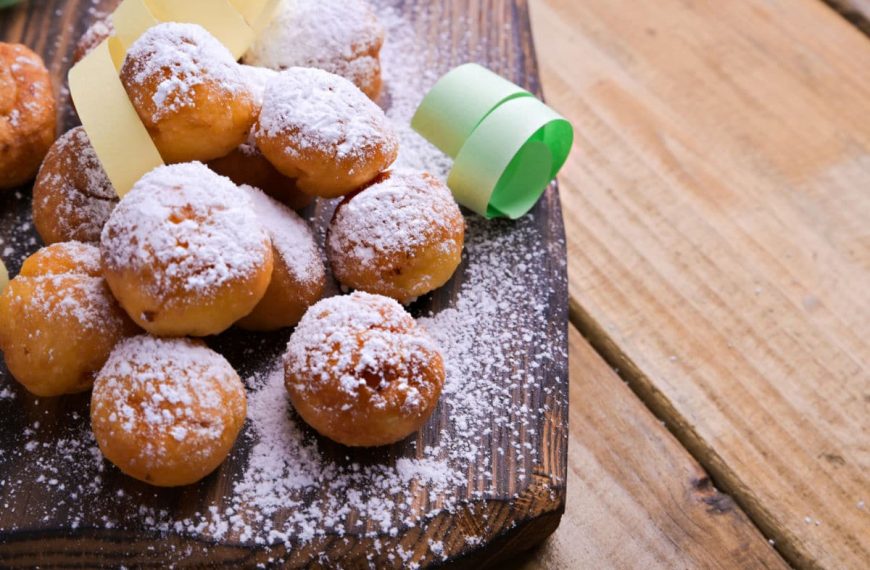 Luftige Quarkbällchen zu Karneval selber machen