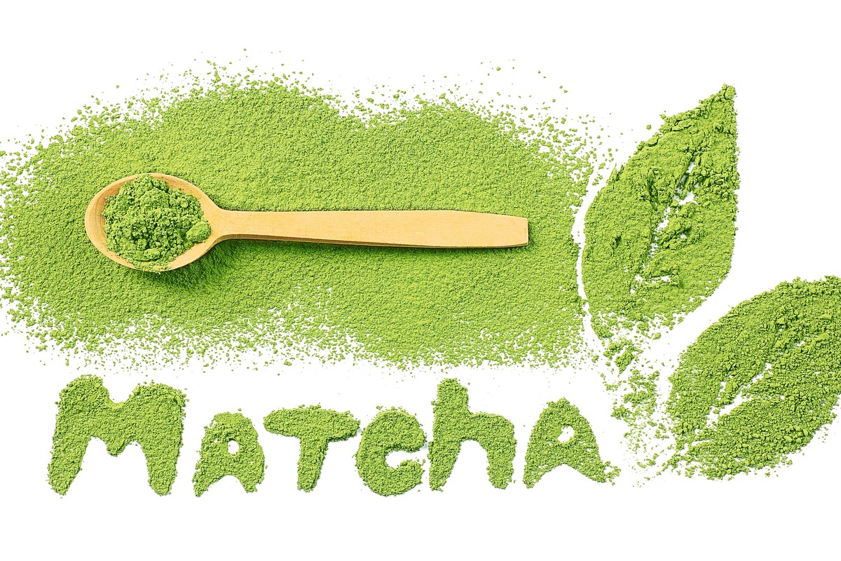 Matcha Tee – Ist der Tee wirklich gesund|Matcha-Geschichte|Was-macht-man-mit-Matcha|Wie-schmeckt-Matcha-Tee|Wie-bereitet-man-den-Matcha-Tee|Es-gibt-mehrere-verschiedene-Matcha-Sorten|Zusammensetzung-und-Vorteile-von-Matcha