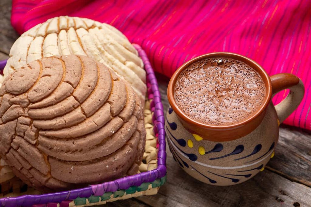 Mexikanische heiße Schokolade mit Milch