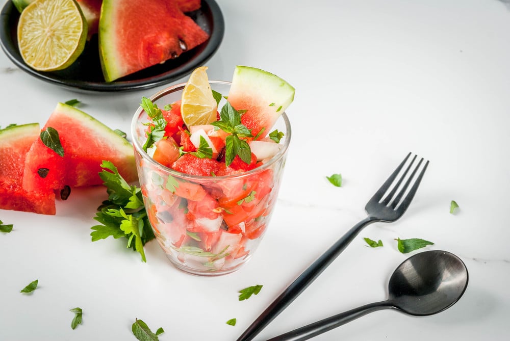 Mexikanischer Salsa Salat mit Wassermelone