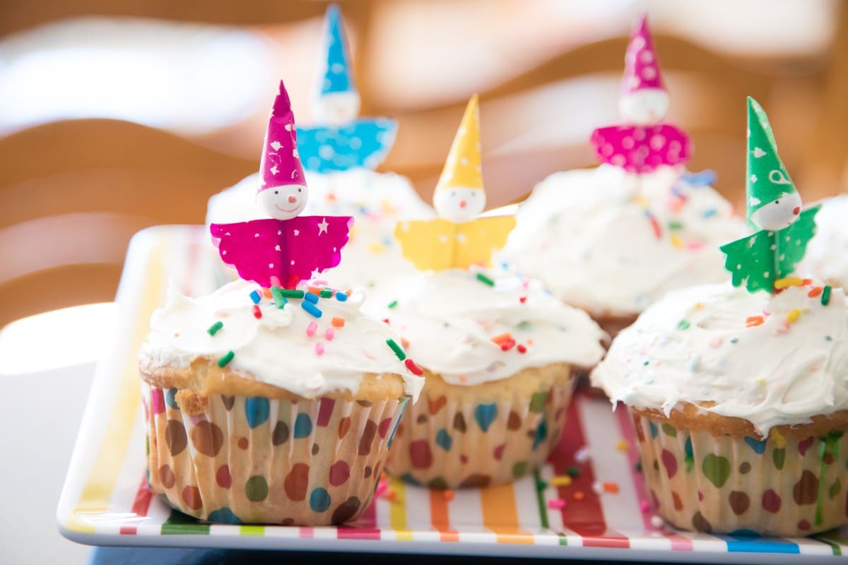 Muffins mit Frosting zum Karneval