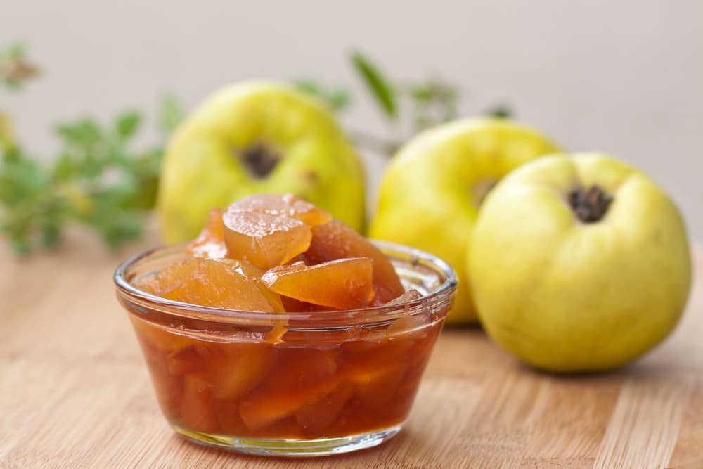 Quittenmarmelade mit Zitrone kochen