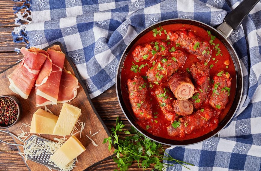 Rindfleisch Braciole – Rouladen mit Prosciutto und Parmesan
