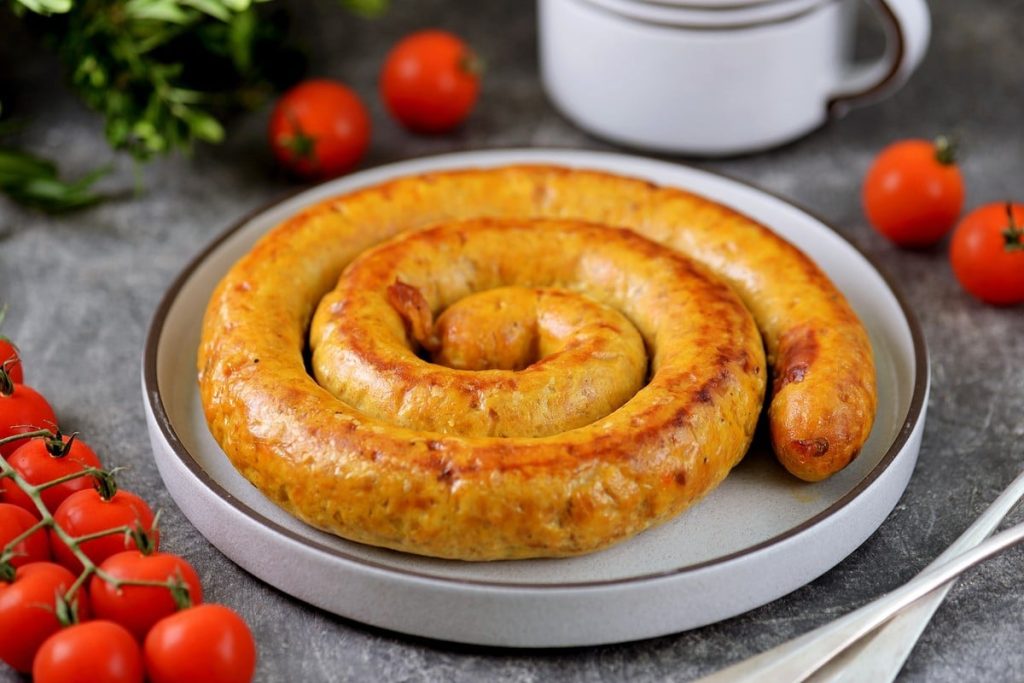 Saftige und zarte Hähnchenwurst mit Knoblauch