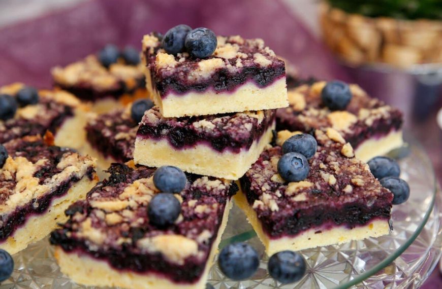 Saftiger Blaubeerkuchen mit Streuseln – Schnell und einfach Backen