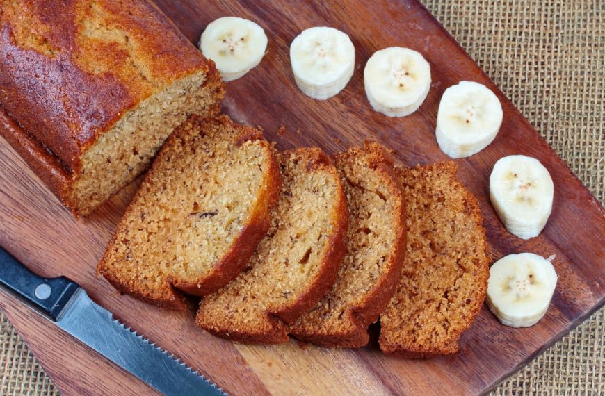 Saftiges Bananenbrot mit Joghurt und Zimt