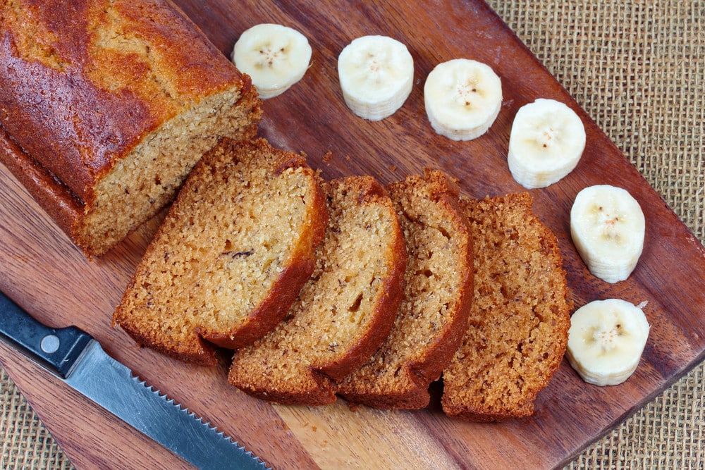 Saftiges Bananenbrot mit Joghurt und Zimt