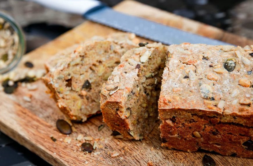 Saftiges Dinkelbrot mit Kürbiskernen