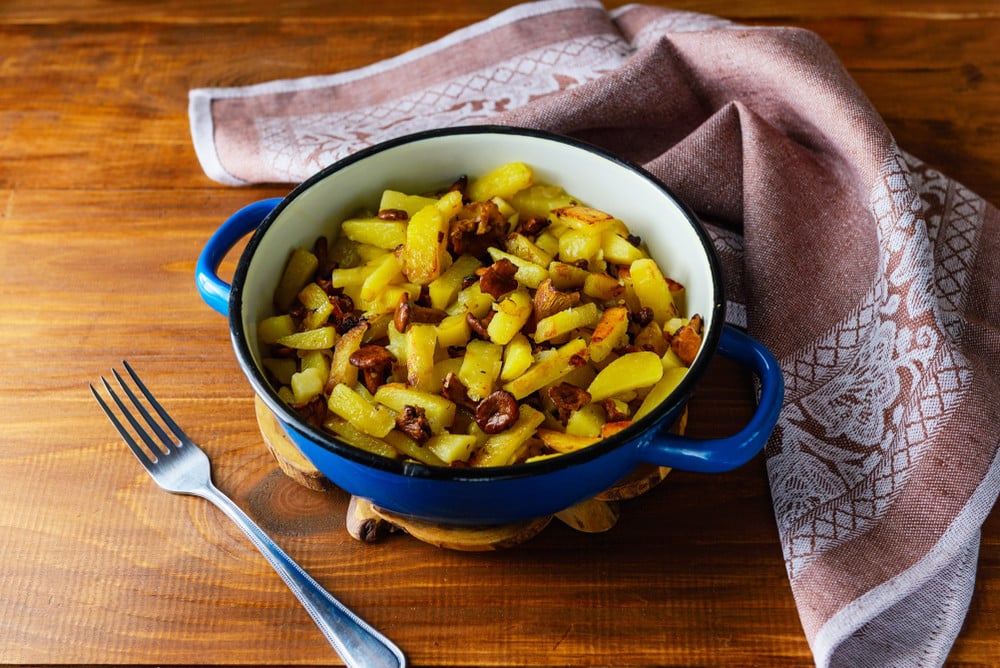 Schmackhafte Bratkartoffeln mit Pfifferlingen