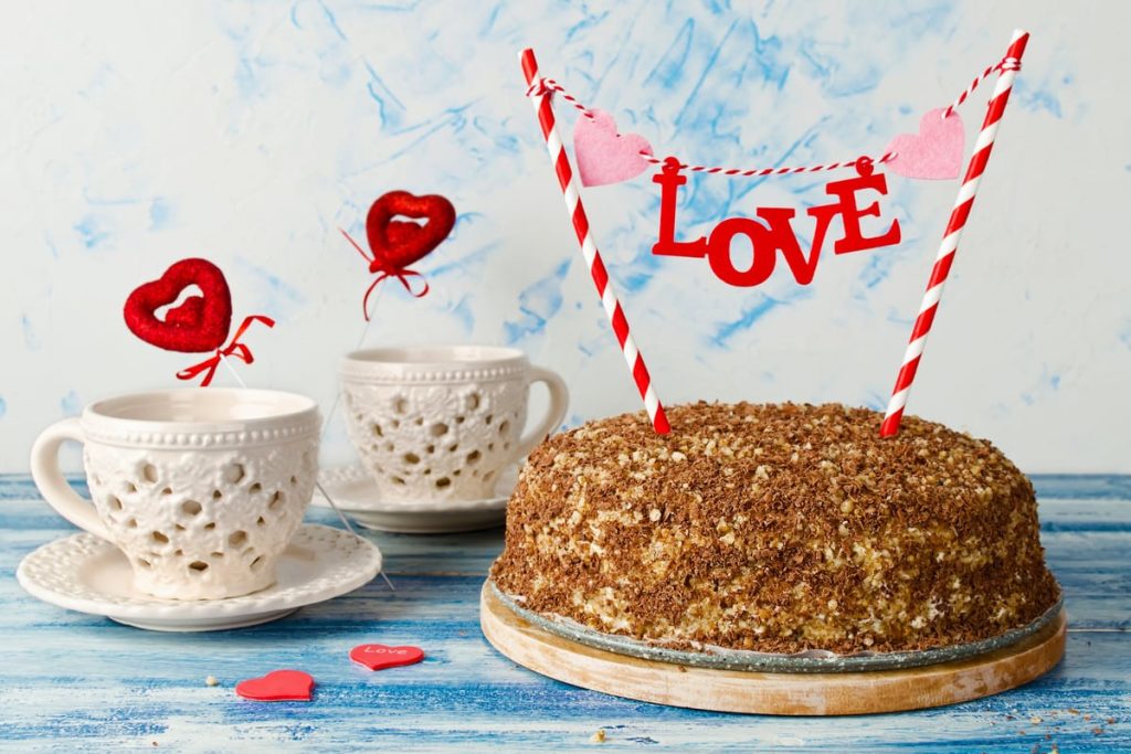 Schmandtorte mit Schokolade zum Valentinstag