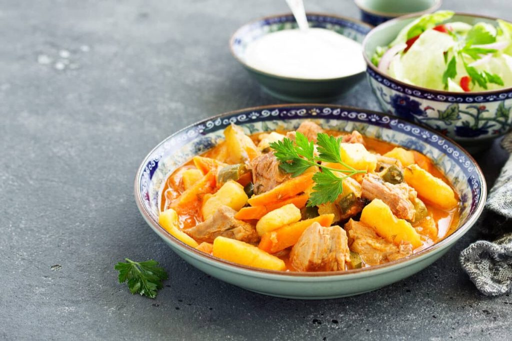 Schmorgericht mit Rindfleisch