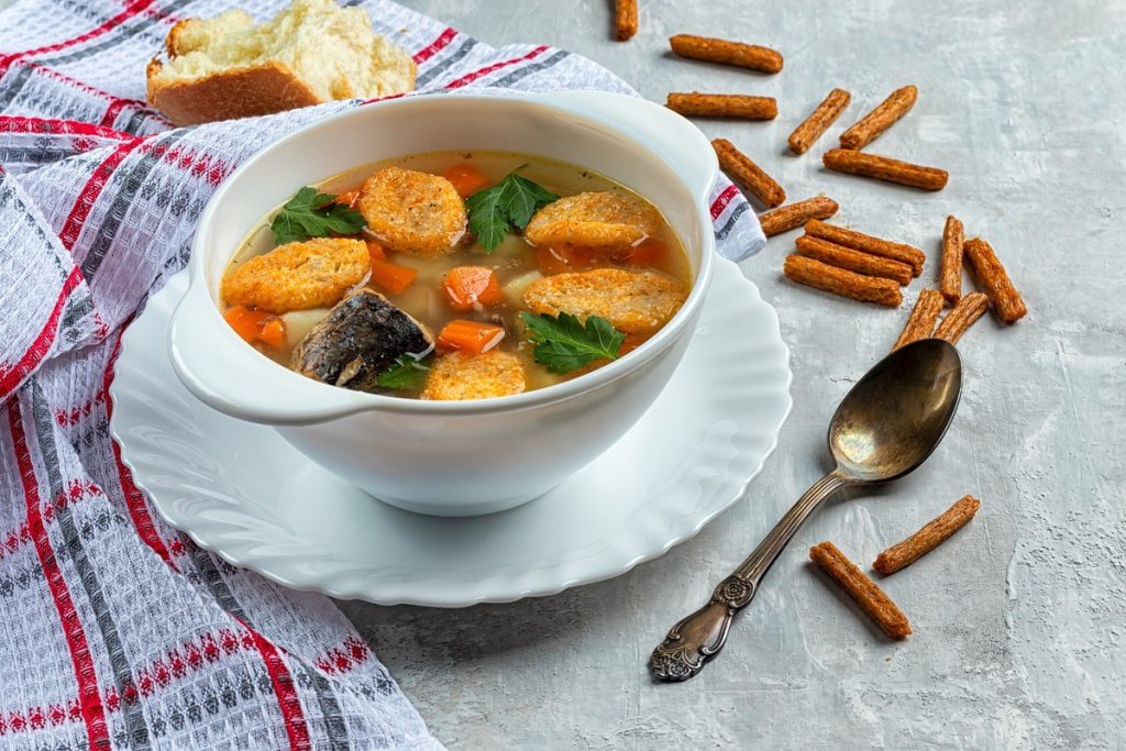 Schnelle Reissuppe mit Fisch