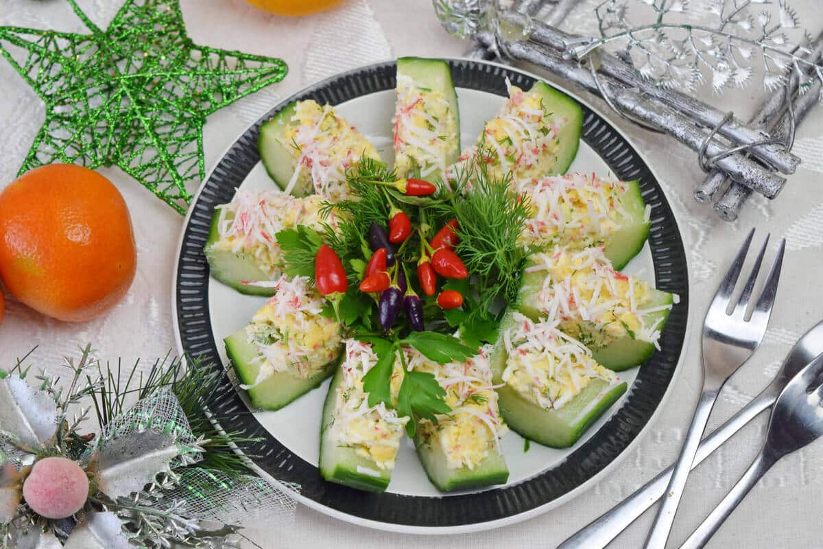 Schneller Fingerfood Snack mit Gurken