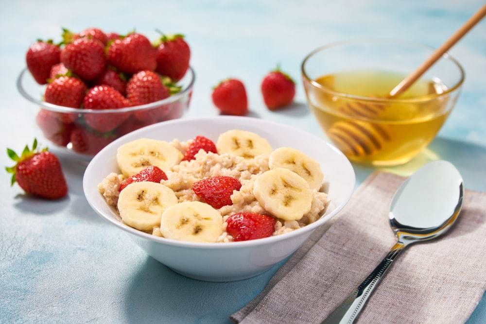 Schneller Haferflockenbrei mit Bananen