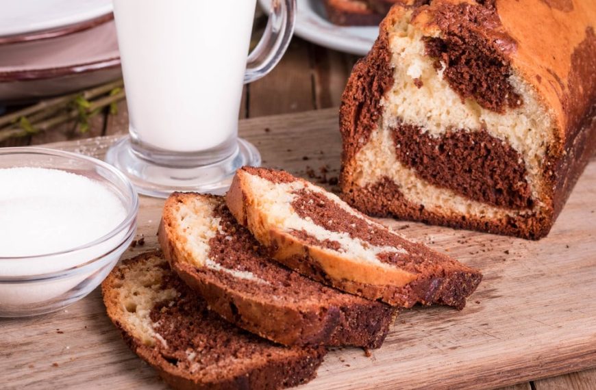 Schneller Schokoladenkuchen in Kastenform