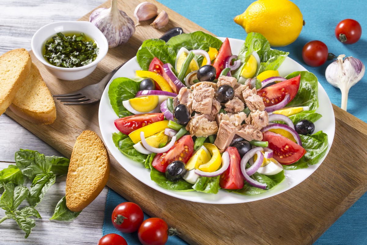 Schneller Thunfischsalat mit Spinat