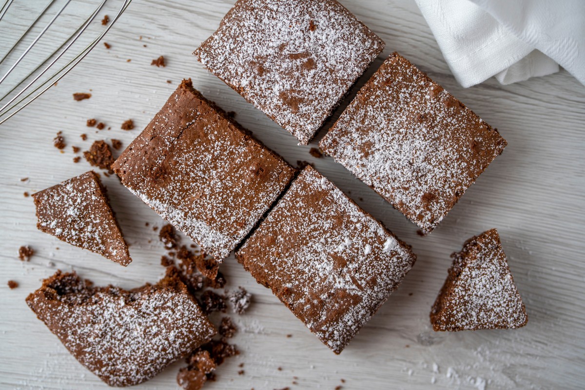 Schoko Brownies mit roter Bete und Zartbitterschokolade