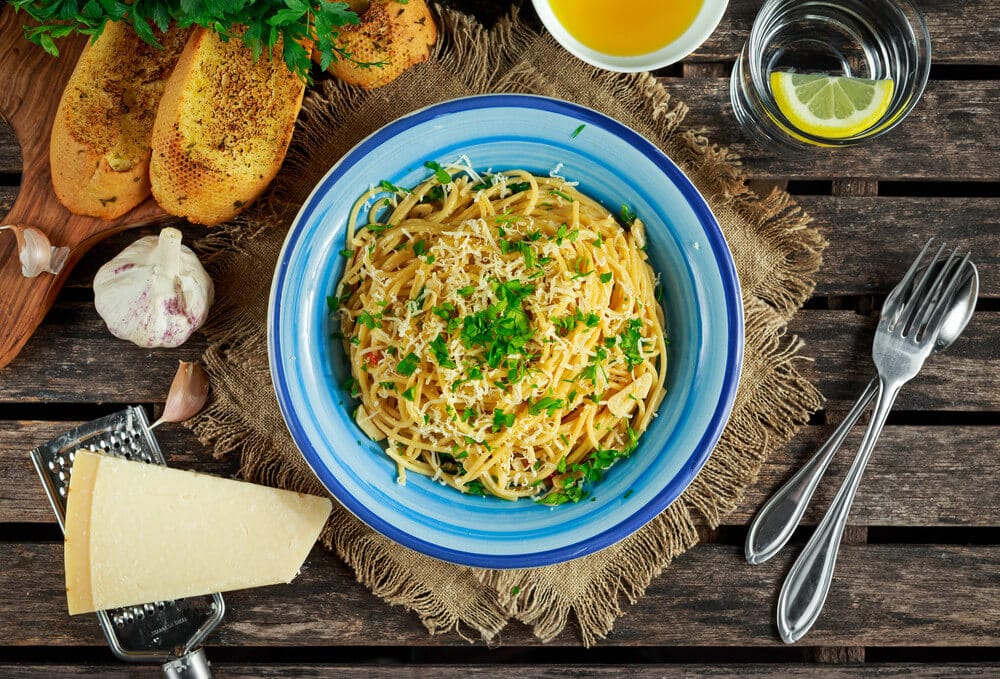 Spaghetti Alio Olio mit Knoblauch