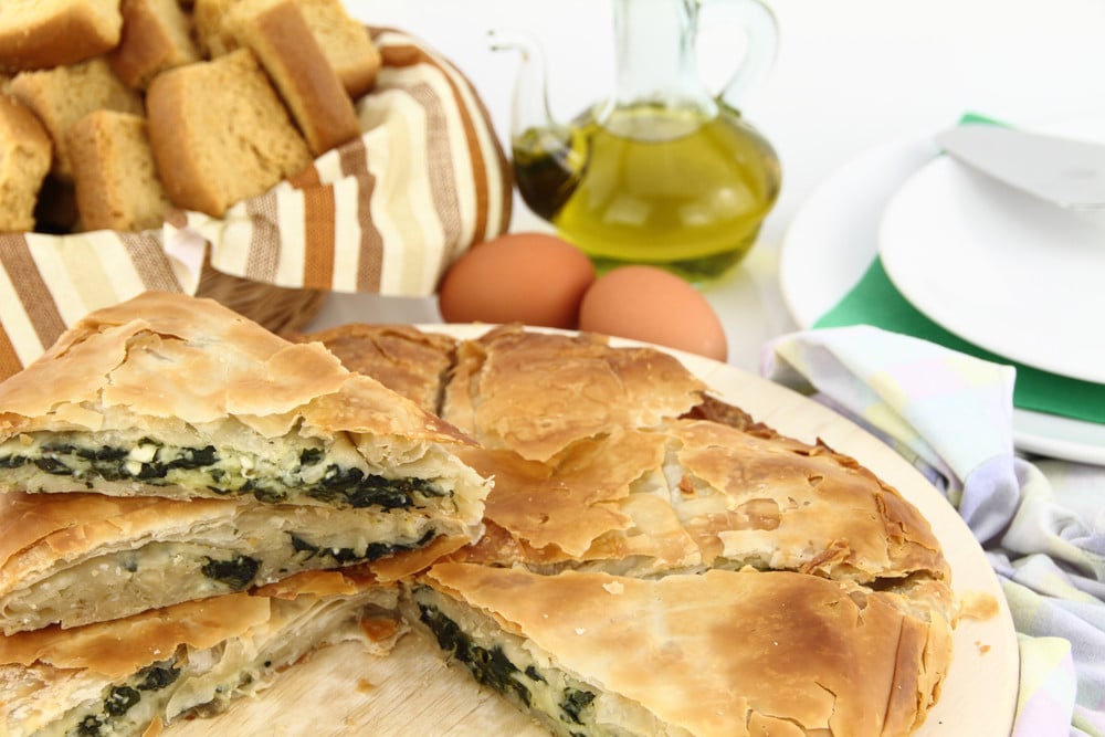 Spanakopita Spinatkuchen aus Filoteig mit Feta