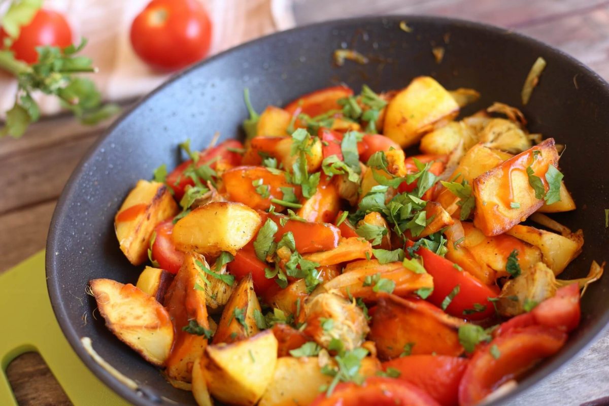 Kartoffelpfanne mit Speck und Zwieben