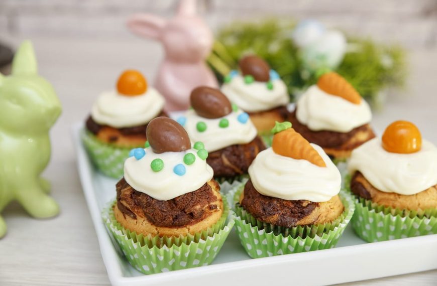 Süße Ostermuffins mit Frischkäse und Nutella Frosting