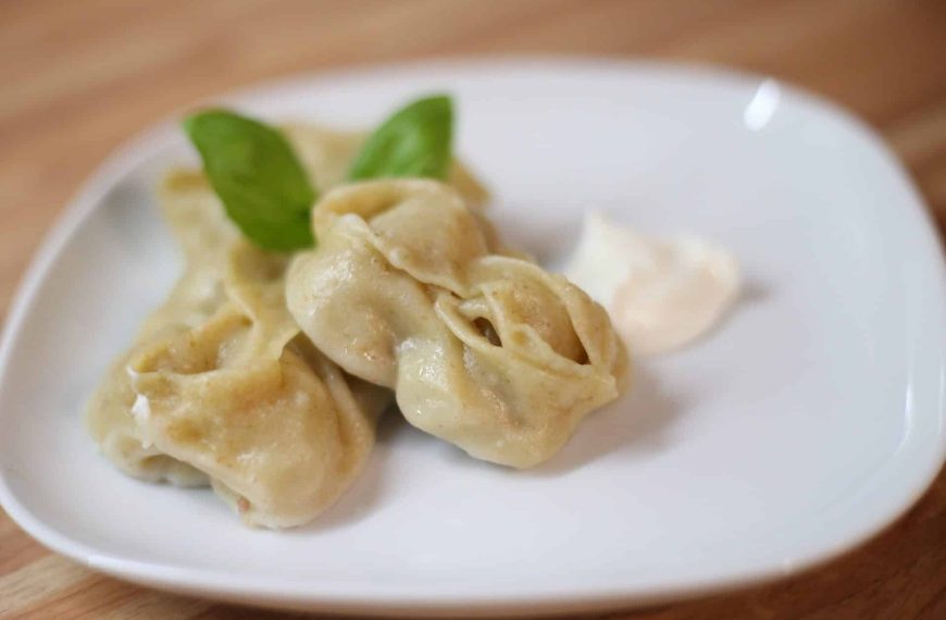 Super leckere Russische Teigtaschen Manti mit Hackfleisch