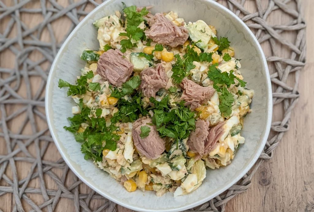 Thunfischsalat mit Eiern