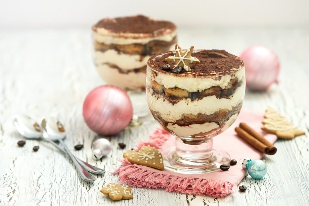 Weihnachts Tiramisu mit Plätzchen