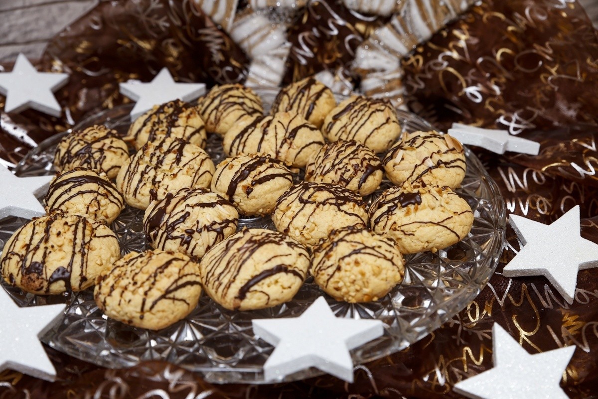 Weihnachtskekse mit Marzipan