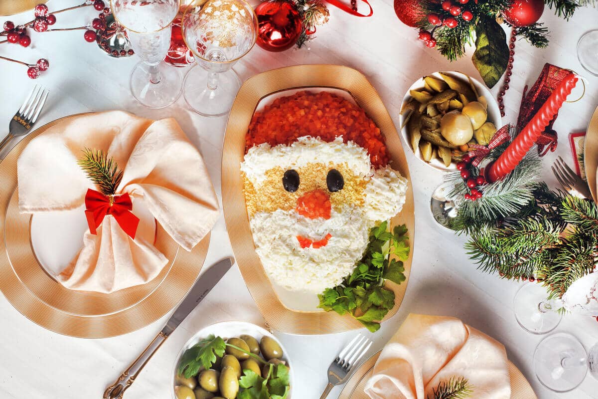 Weihnachtsmann Schichtsalat mit Lachs