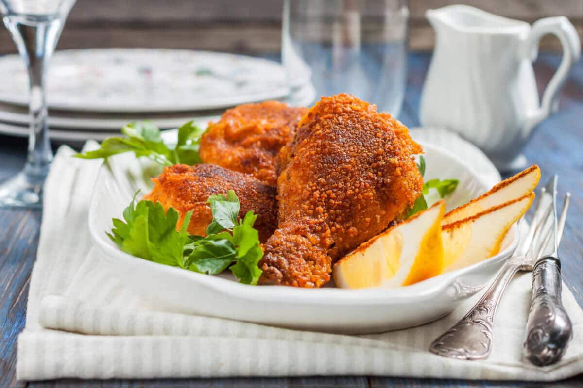 Wiener Backhendl - Paniertes Hähnchen mit Zitronensaft aus dem Backofen