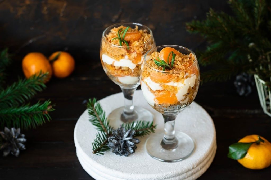 Winterlicher Trifle mit Mandarinen