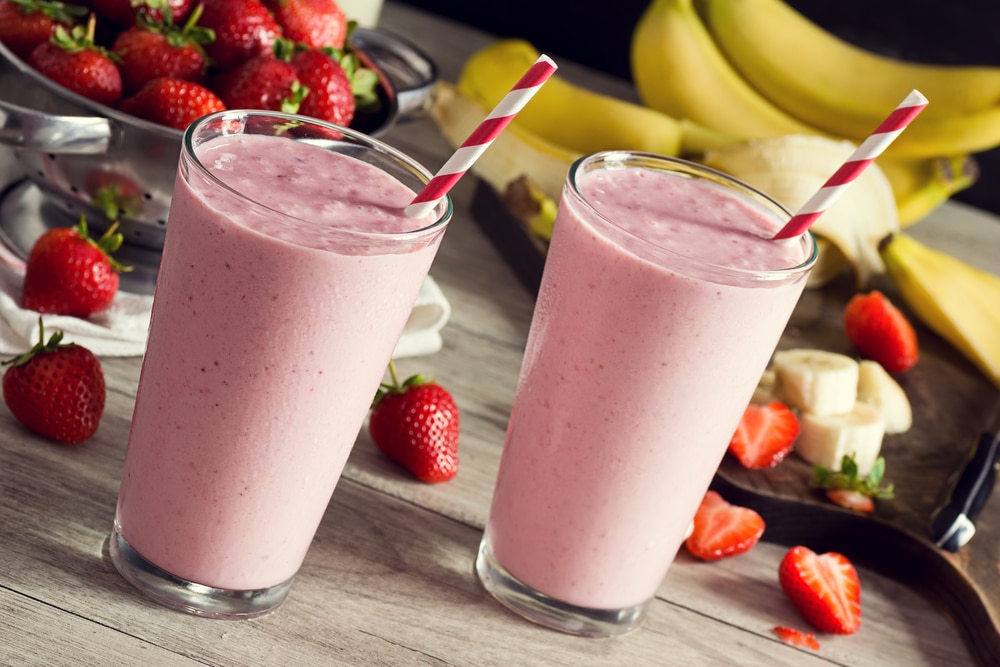 Erfrischender Erdbeersmoothie mit Banane