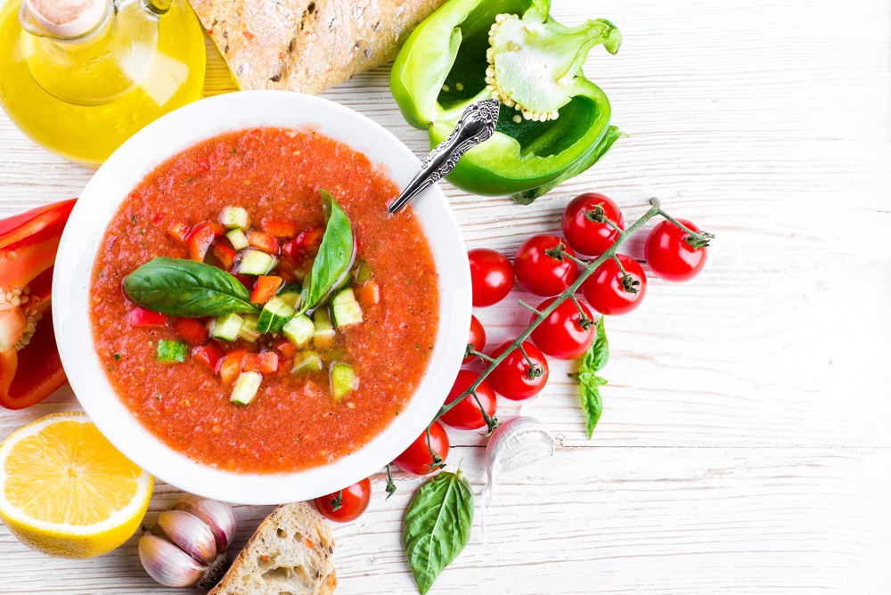 Klassische Gazpacho - die perfekte Suppe für den Sommer