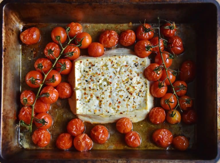 Ofenliebe pur: Saftige Tomaten mit Feta aus dem Ofen