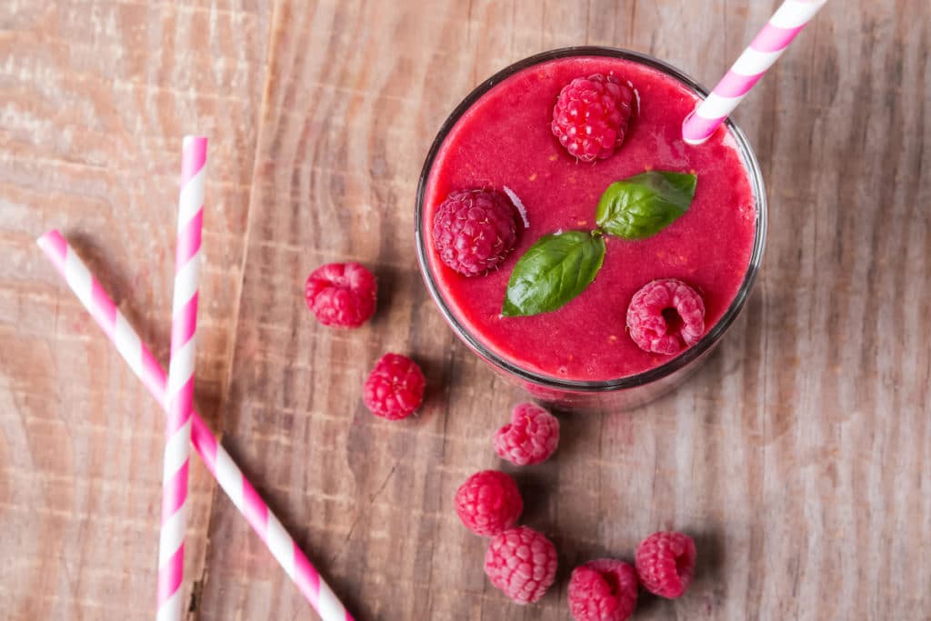 Erfrischender und fruchtiger Himbeersmoothie